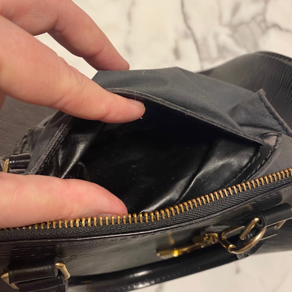 Louis Vuitton Speedy 30 Epi - Picture 11 of 16